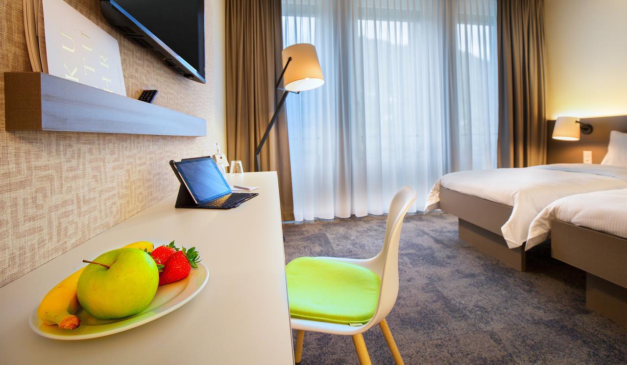 B_Smart Motel Landquart Dış mekan fotoğraf