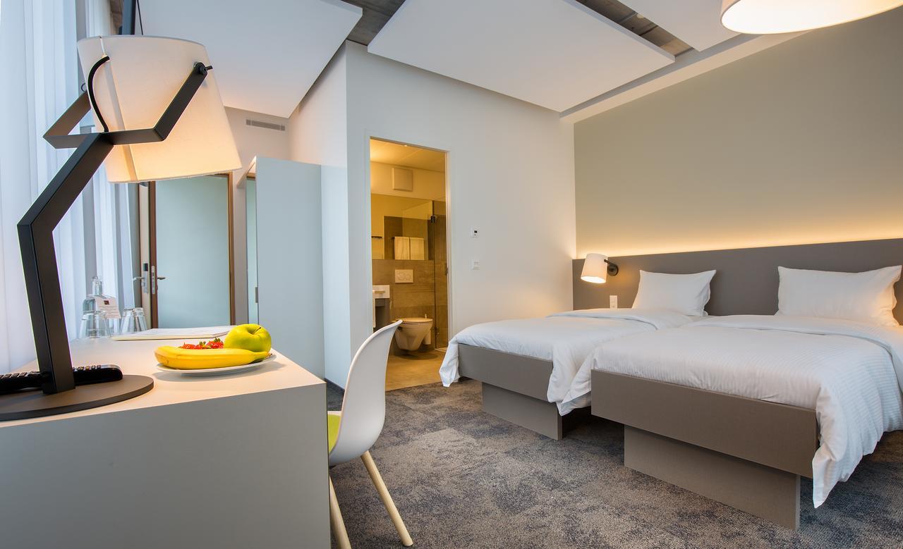 B_Smart Motel Landquart Dış mekan fotoğraf